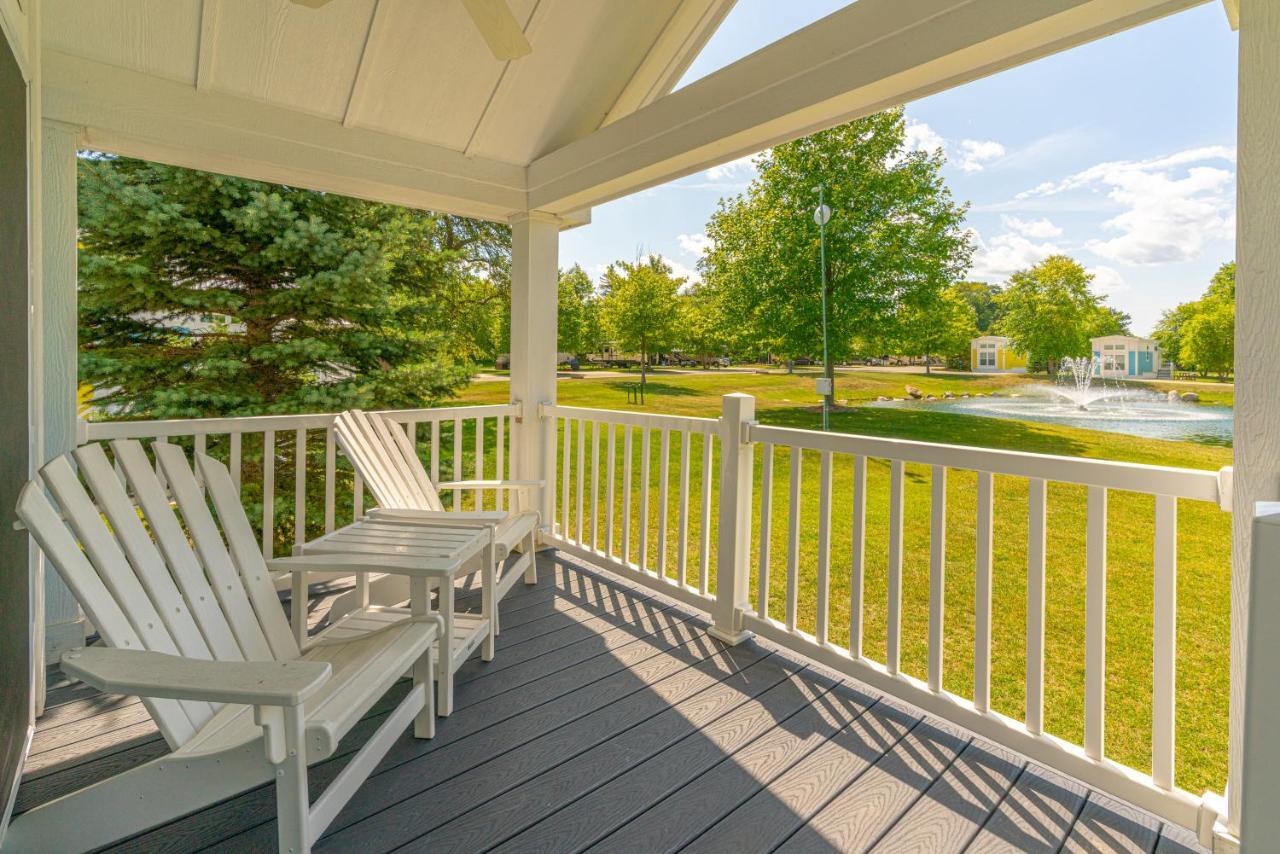 Hotel Sun Outdoors Petoskey Bay Harbor Exterior foto